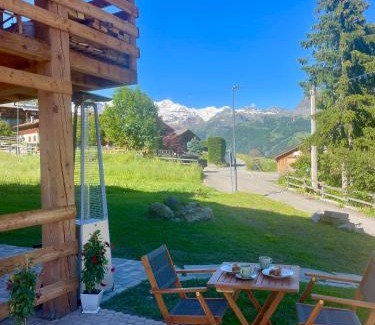 Antagnod Bed & Breakfast | B&B Eco Chalet Merlet