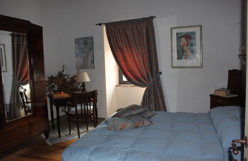 Pontremoli Bed & Breakfast | B&B Eremo Gioioso - Il Castagno room