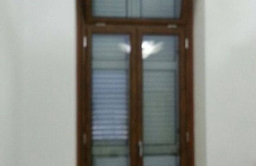 Bucharest City-Centre House | B&B Guest house Bucharest ~ Room 1