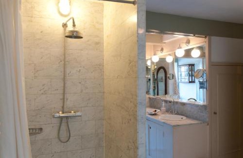 Grachtengordel-West Bed & Breakfast | B&B Herengracht 21