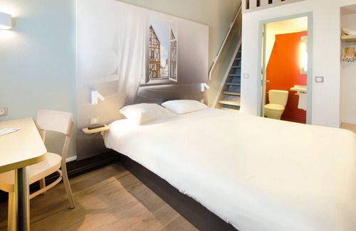 Le Coudray Hotel | B&B HOTEL CHARTRES Le Forum (1)