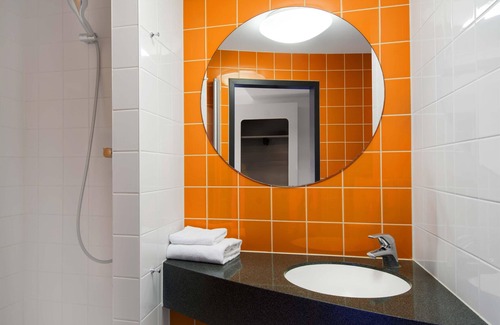 Kalbach-Riedberg Hotel | B&B Hotel Frankfurt-Nord