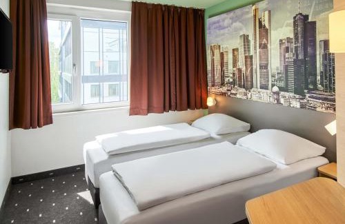Sossenheim Hotel | B&B Hotel Frankfurt-West