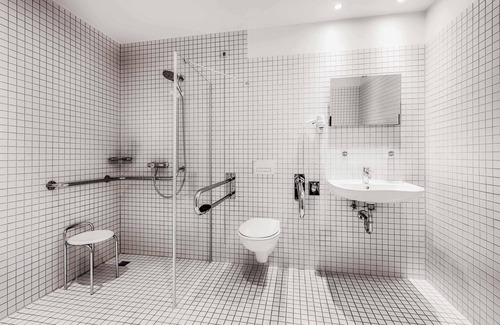 Moosach Hotel | B&B Hotel München-Moosach