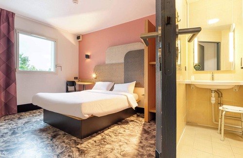 Saint-Herblain Hotel | B&B HOTEL Nantes Atlantis Le Zénith