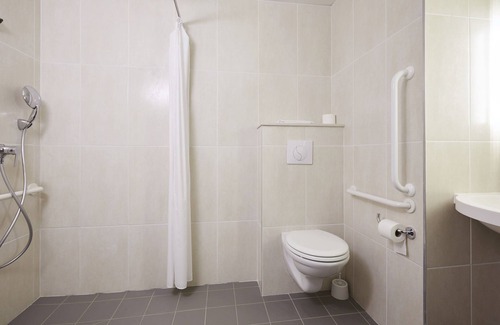 Tours Hotel | B&B HOTEL Tours Nord 2 La petit Arche
