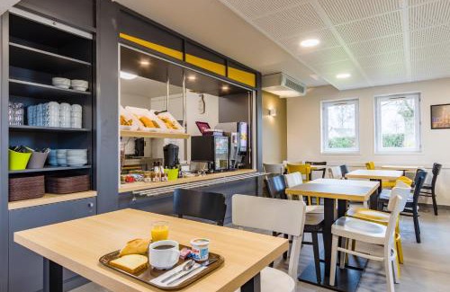 Tours Hotel | B&B HOTEL Tours Nord 2 La petite Arche
