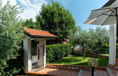 Luni Bed & Breakfast | B&B Il Girasole