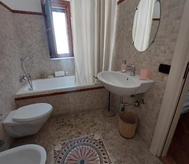 Gioia del Colle Bed & Breakfast | B&B Il Grifone