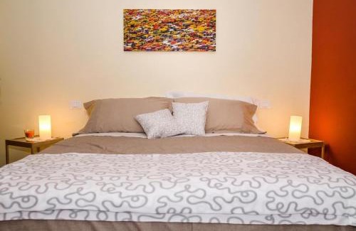 Tresana Bed & Breakfast | B&B Il Tempo Del Vento in front of the Castle