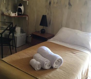 Poirino Bed & Breakfast | B & B La Guesthouse