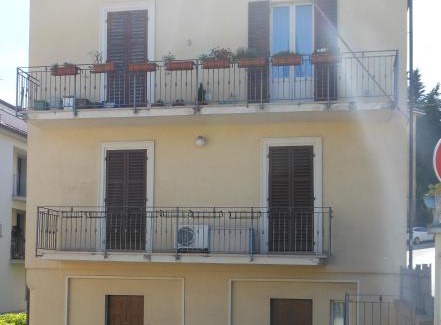 Jesi Apartment | B&B La Luna dal Borgo