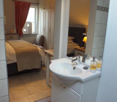 Hannut Bed & Breakfast | B&B Le Club de la Source