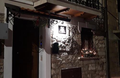 Celano Bed & Breakfast | B&B Leonardo Da Vinci appartamento vicinissimo alla Clinica l'Immacolata