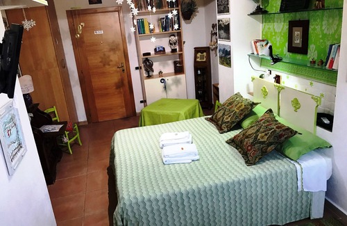 Crotone Bed & Breakfast | B&B Magna Grecia - room with private bathroom