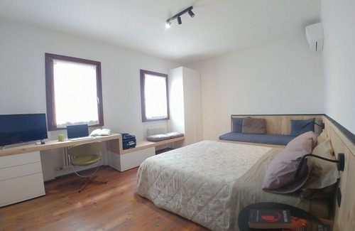 Pieve di Soligo Bed & Breakfast | B & B Mirò - Just like your home, in safety.