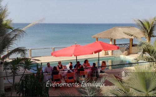 Popenguine Hotel | B&B Pieds dans l'eau