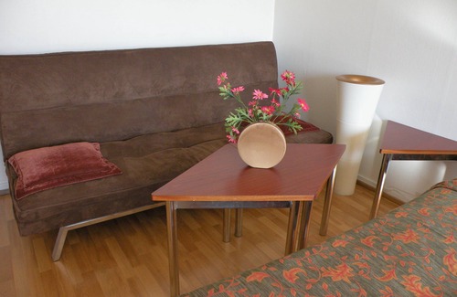 Turku House | B&B Retro - Guesthouse Kupittaa