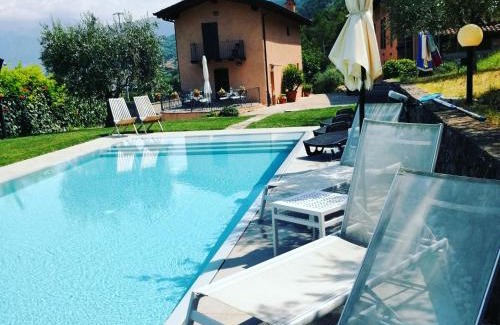 Iseo Bed & Breakfast | B&B Ronco degli Ulivi