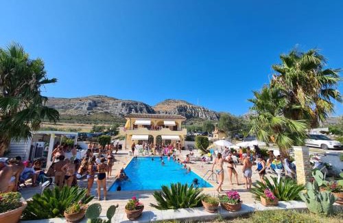 Monte Sant'Angelo Apartment | B&B Santa Lucia