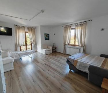 Scurcola Marsicana Bed & Breakfast | B&B Sole e Luna