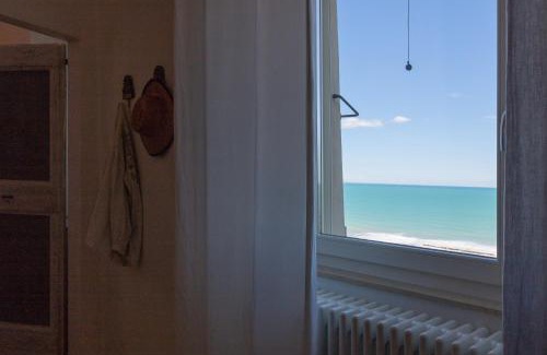 Grottammare Bed & Breakfast | B&B Tre Finestre sul Mare