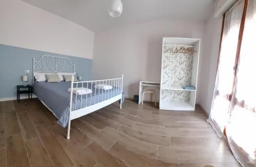 Roccabianca House | B&B Via Guareschi