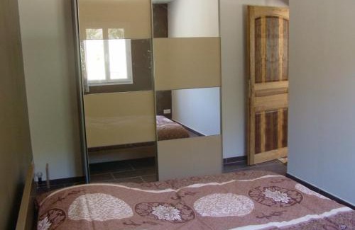Fontaine-de-Vaucluse Bed & Breakfast | B&B Villa Chante Coucou