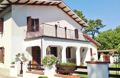 Cerreto dʼEsi Bed & Breakfast | B&B Villa Incrocca