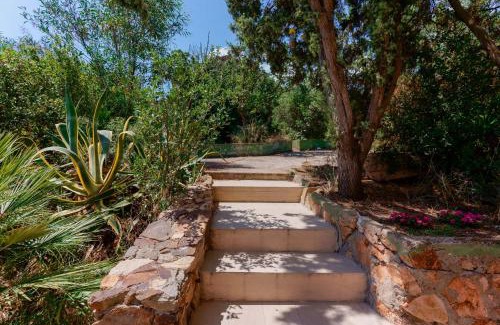 Capoterra Bed & Breakfast | B&B Villa Zola