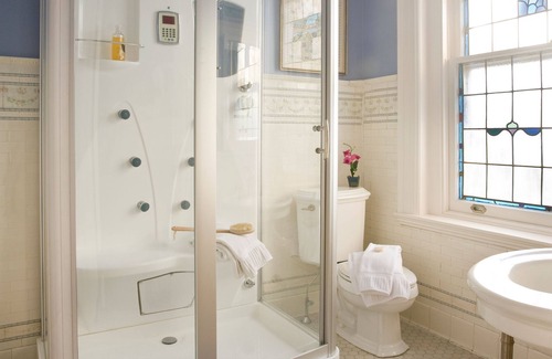 Marietta Bed & Breakfast | B. F. Hiestand House Bed & Breakfast
