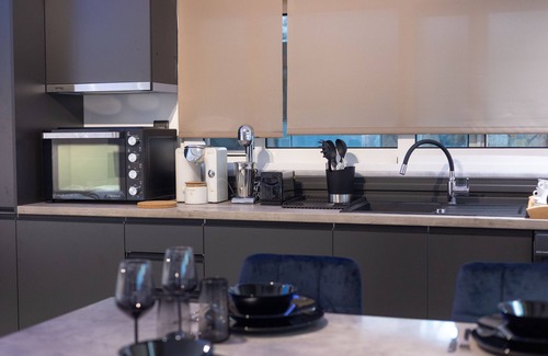 Koum Kapi Apartment | B l a c k S u i t e