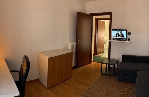 Aosta House | B-New Appart./Studio 1p SOUTH, for 2-4-6 persons, 700 m from cable car AOSTA-PILA