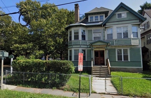 West New Haven Apartment | B2-2-Gorgeous-Shiny 4 BR-2 FULL BATH