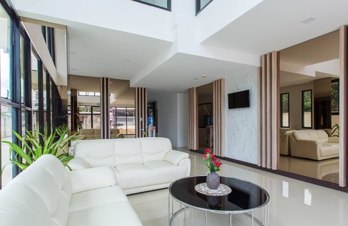 Ubon Ratchathani Hotel | B2 Ubon Premier Hotel