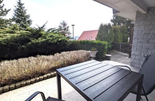Lichtenhain Apartment | B2 - Urlaubsmagie - mit Terrasse& Grill direkt am Wanderweg