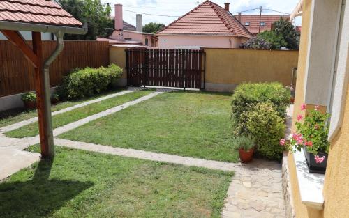 Veszprem Apartment | B6 Apartman