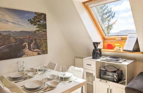 Lichtenhain Apartment | B6 - Urlaubsmagie - Inmitten der Sächsischen Schweiz mit Balkon mit Ausblick auf die Sandsteine