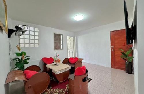 Talat Khwan Apartment | Baan Alisa 12