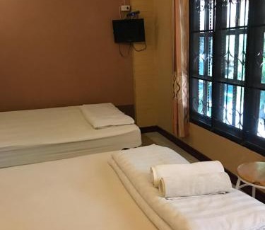 Chiang Khan House | Baan Aomsin