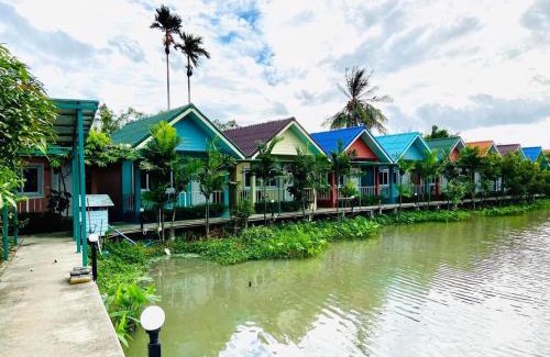 Bang Sao Thong Hotel | Baan Chay Namm Resort