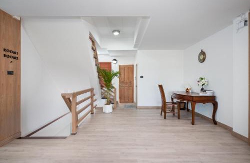 Old City Villa | Baan Khun Ree