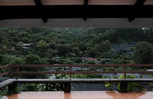 Mae Rim House | Baan Khun Waew Rimdoi Super Cozy Guesthouse