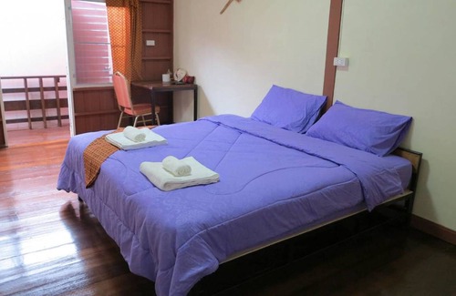 Ayutthaya House | Baan Khun Ya Ayutthaya