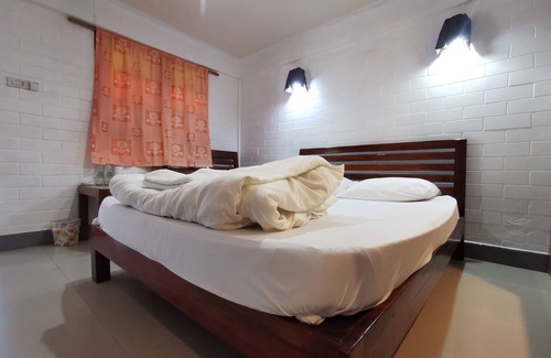 Chonburi Hotel | Baan Lanna Resort