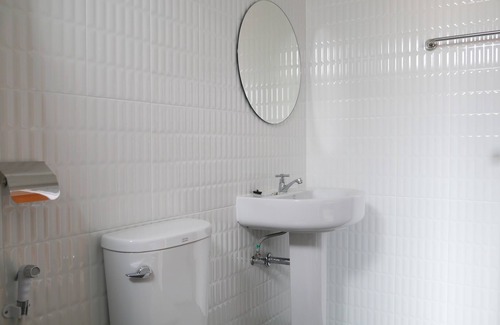 Bang Na Hotel | Baan Mai Guest House