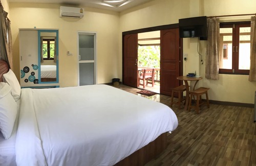Thai Mueang Hotel | Baan Mek Lom