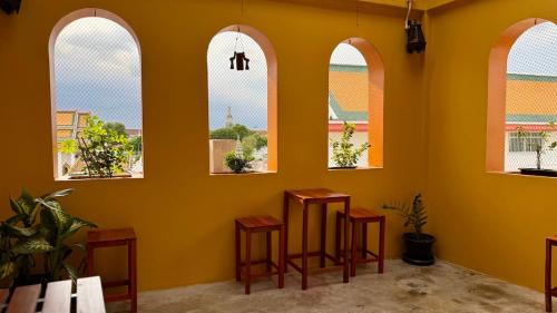 Wat Kanlaya Apartment | Baan PadSeeEw - Rooftop Riverview 2nd floor