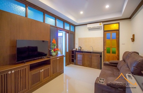 San Phak Wan Hotel | Baan Pondchanok Hotel