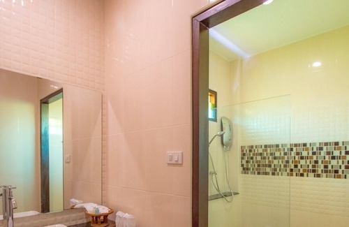 San Phak Wan Hotel | Baan Pondchanok Hotel